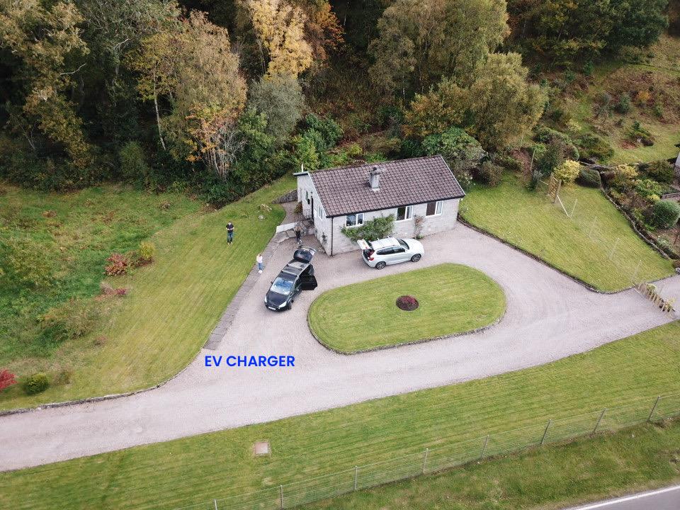 Oaktree Cottage, overlooking Loch Fyne, Strachur